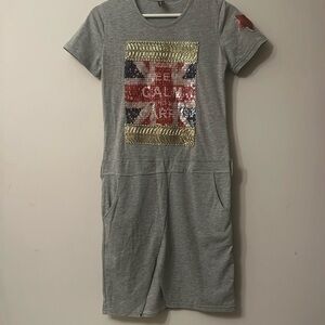 One piece gray festive dress with British flag with pockets